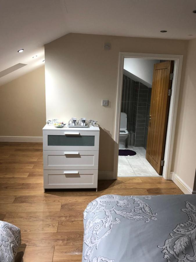 Big Room Rusholme With Tv And Private Bathroom-Parking&Wifi Manchester Eksteriør billede