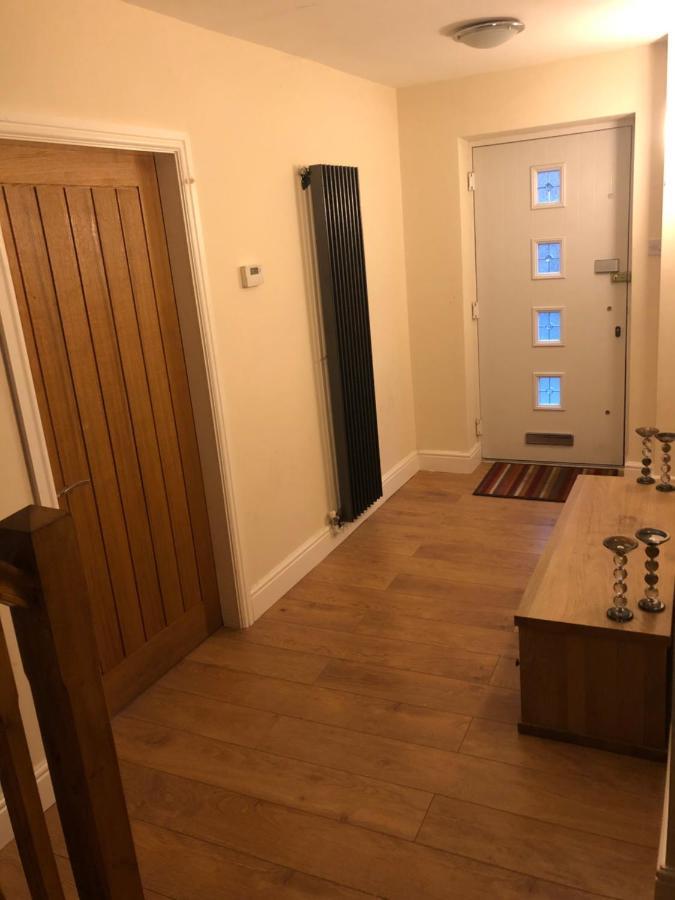 Big Room Rusholme With Tv And Private Bathroom-Parking&Wifi Manchester Eksteriør billede