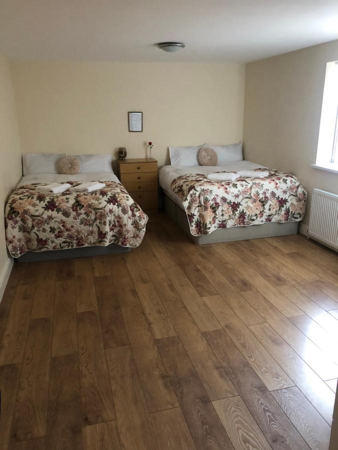 Big Room Rusholme With Tv And Private Bathroom-Parking&Wifi Manchester Eksteriør billede